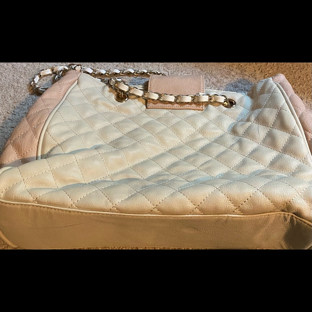 Shoulder bag!